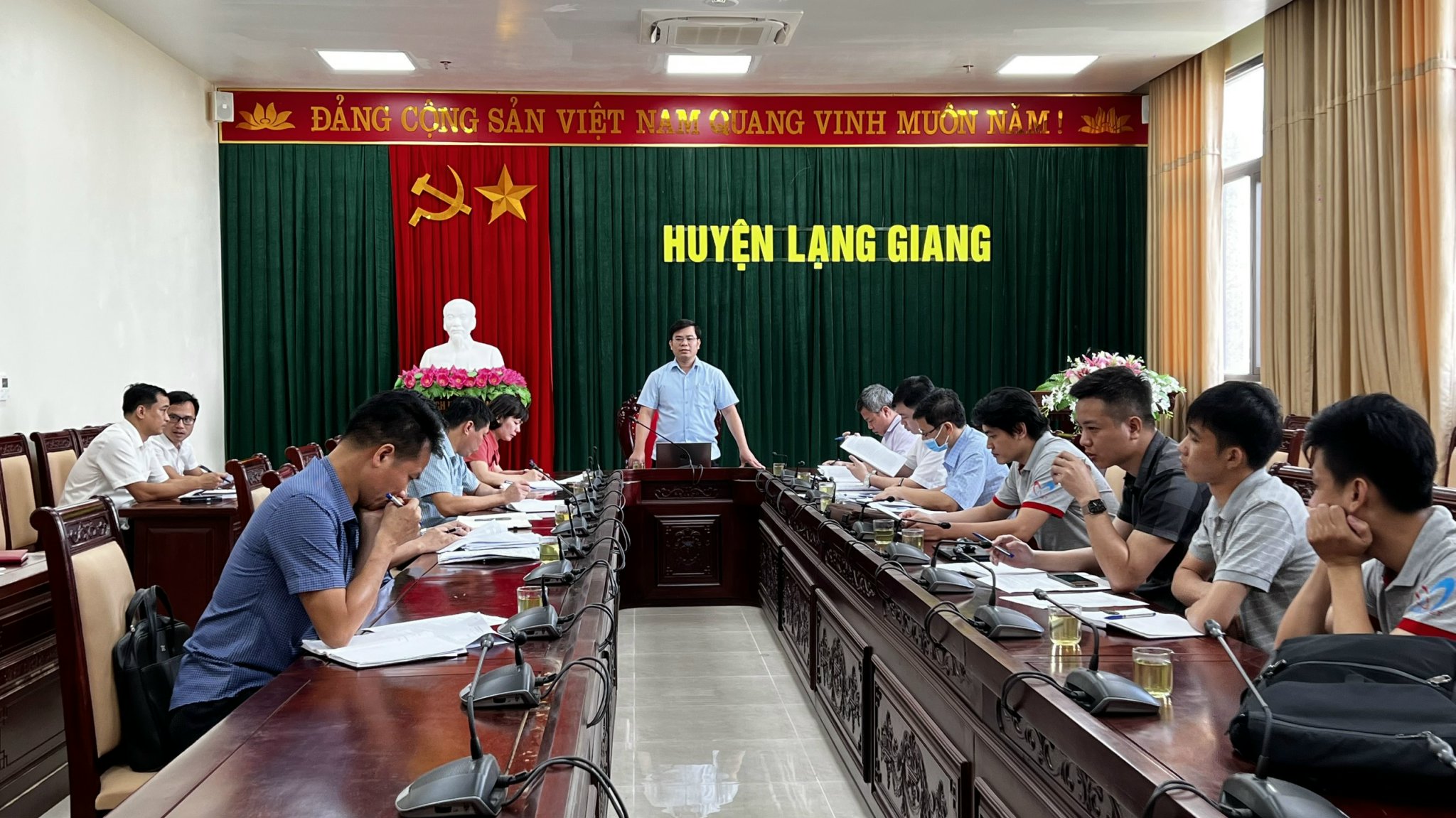 Bac Giang’s VILG Management Board inspects project implementation in the districts|https://stnmt.bacgiang.gov.vn/en_US/detailed-news/-/asset_publisher/u427aQT80iO6/content/bac-giang-s-vilg-management-board-inspects-project-implementation-in-the-districts